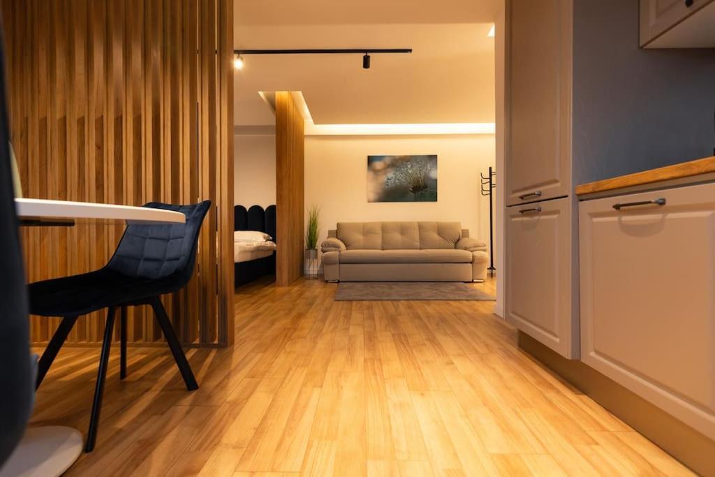 Nest Inn Azure Apartment Клуж-Напока Екстер'єр фото